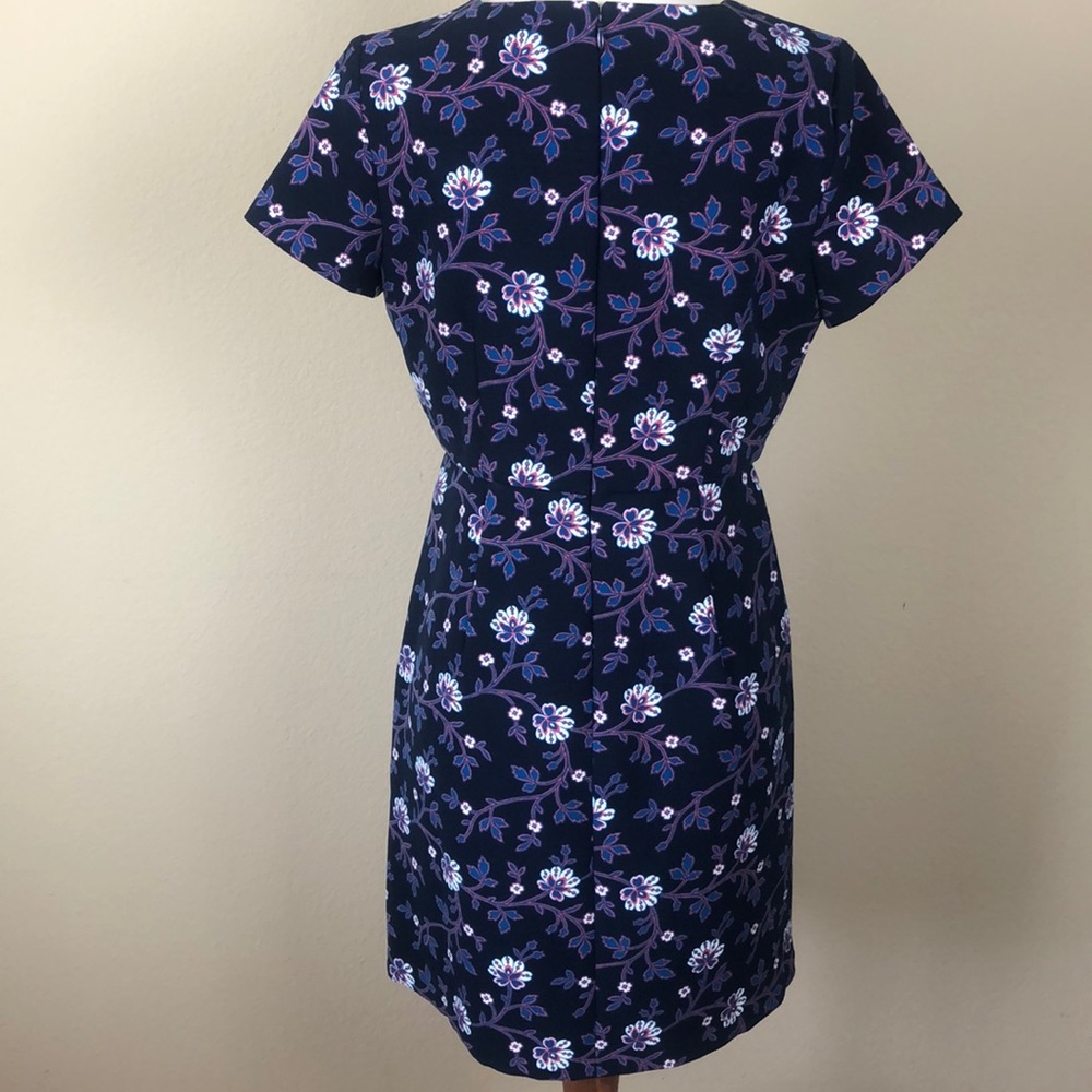 NWT LOFT Black w/Blue Pink and White Floral Pocketed Dress - Size 6 Petite - Picture 6 of 13